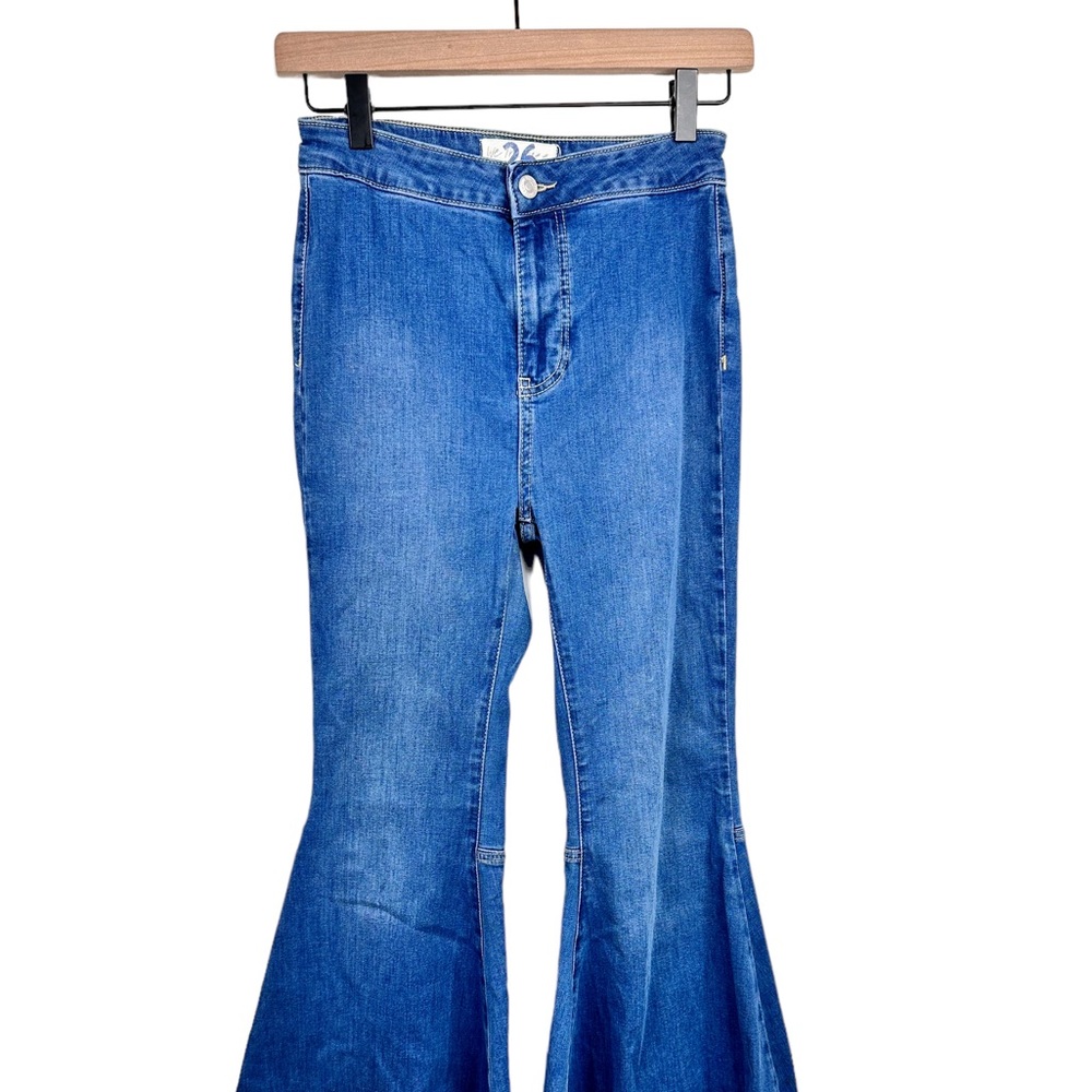 Free People Just Float On Flare Jeans SZ 26 - Picture 8 of 16